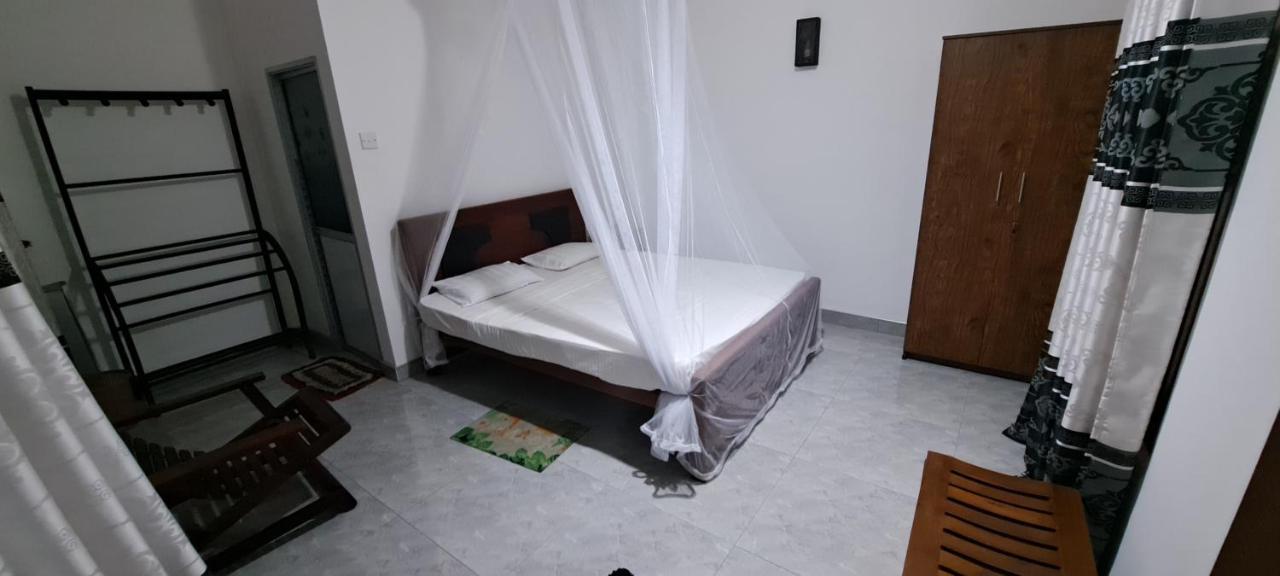 Guruge Guest House Ахангама Экстерьер фото